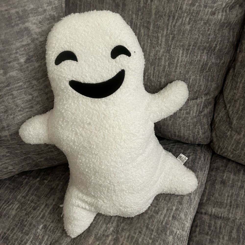 Sherpa Plush Halloween Ghost Pillow